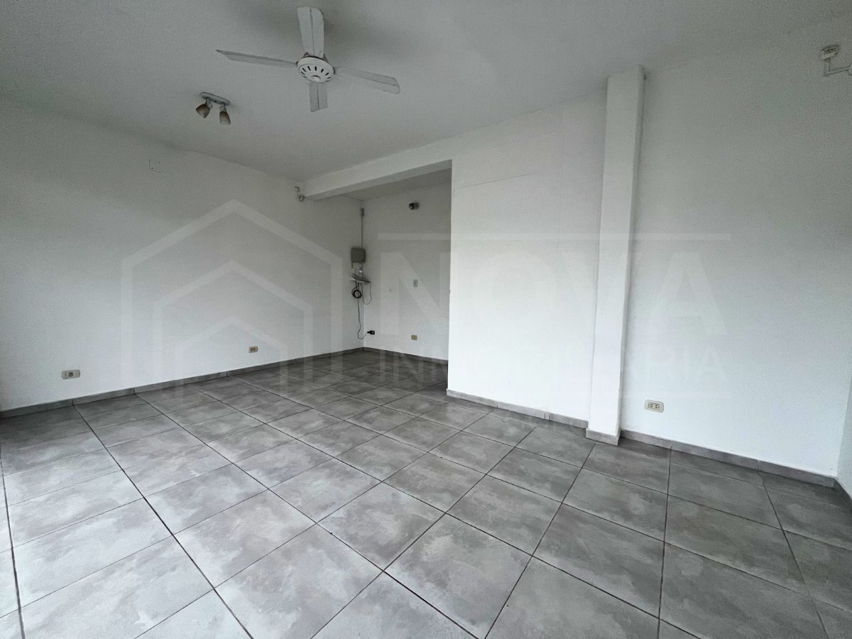 Salón en AVELLANEDA - Nova Inmobiliaria